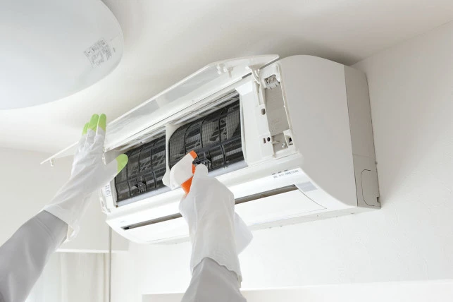 Air conditioning maintenance Northampton